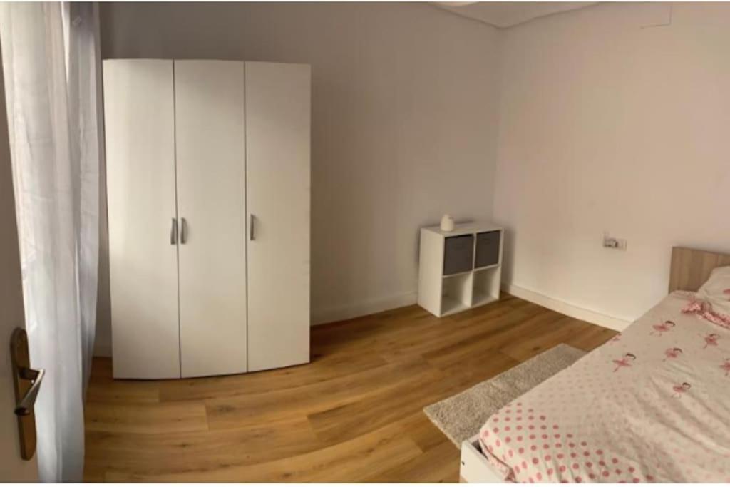 Apartamento Playa Levante Санта Пола Екстериор снимка